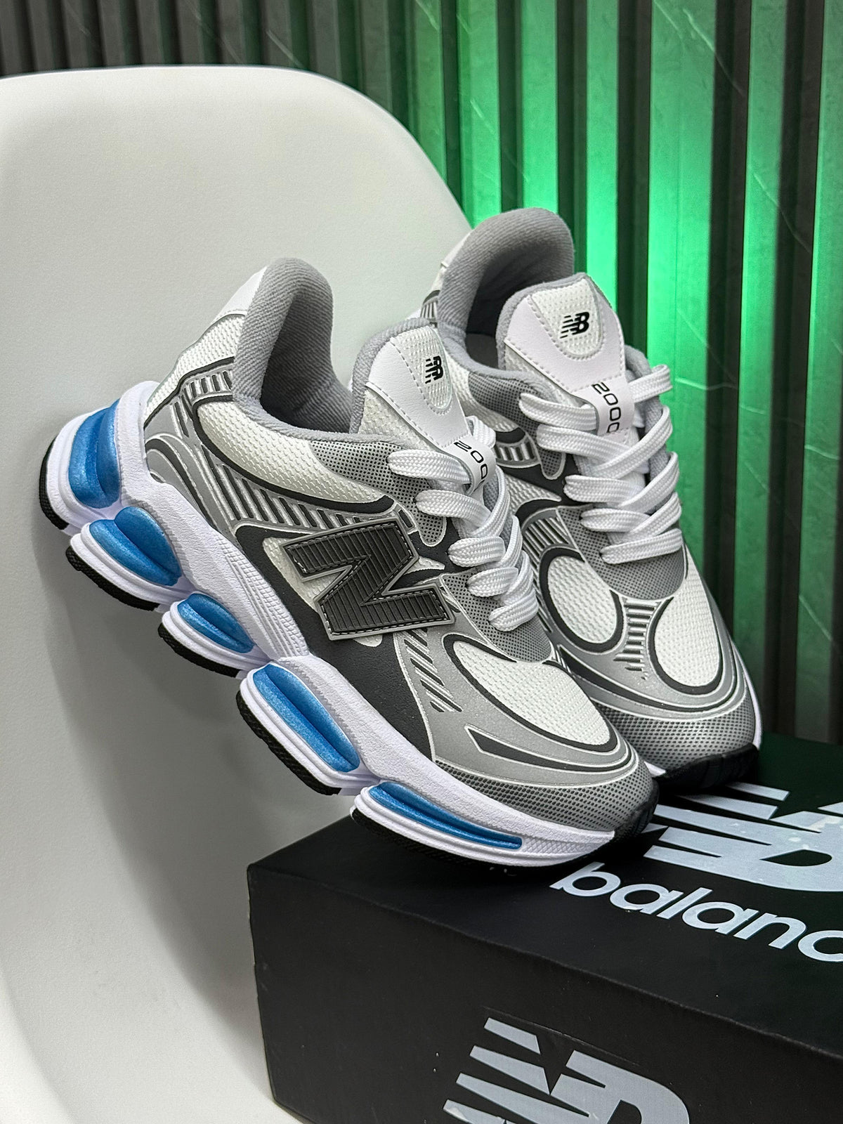 ZAPATILLAS NEW BALANCE REF 2000