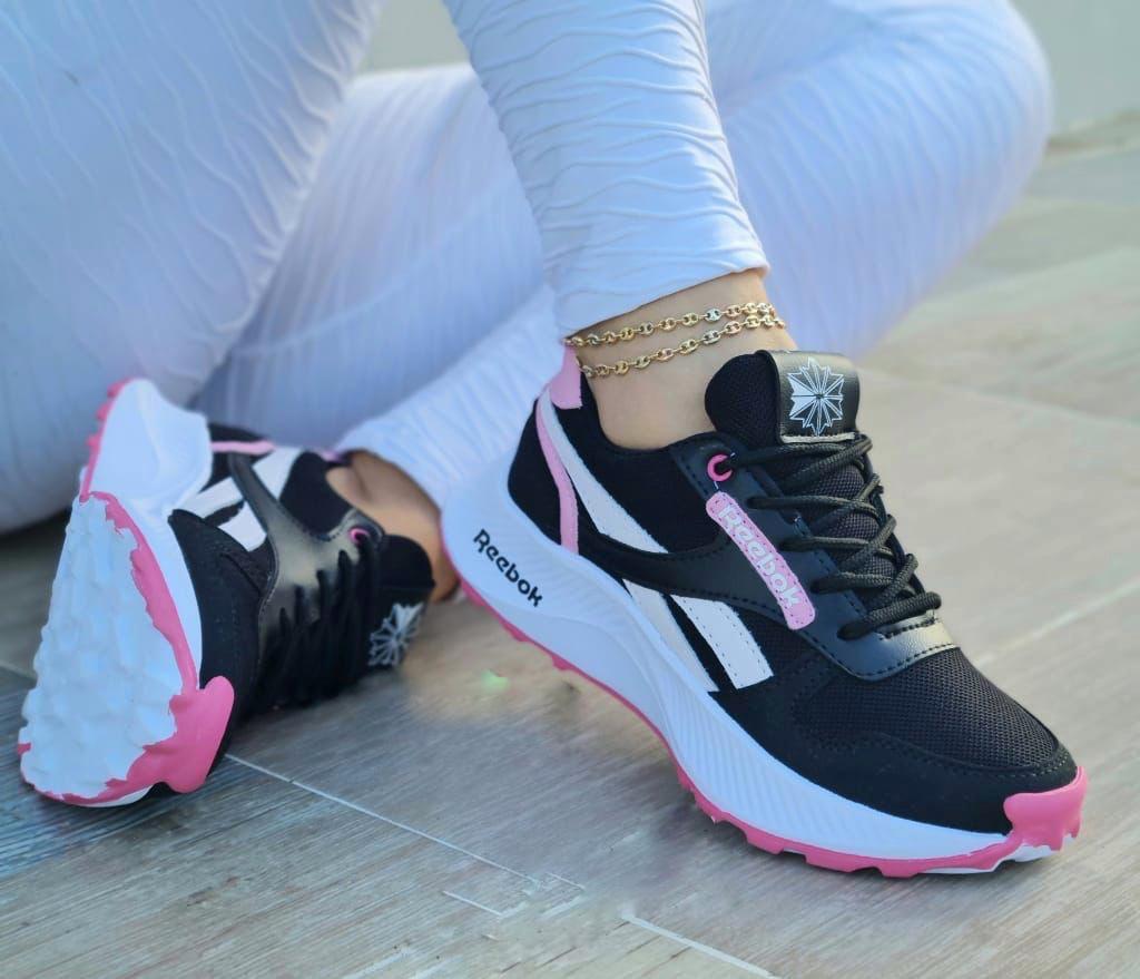 Imagenes de zapatos deportivos reebok best sale