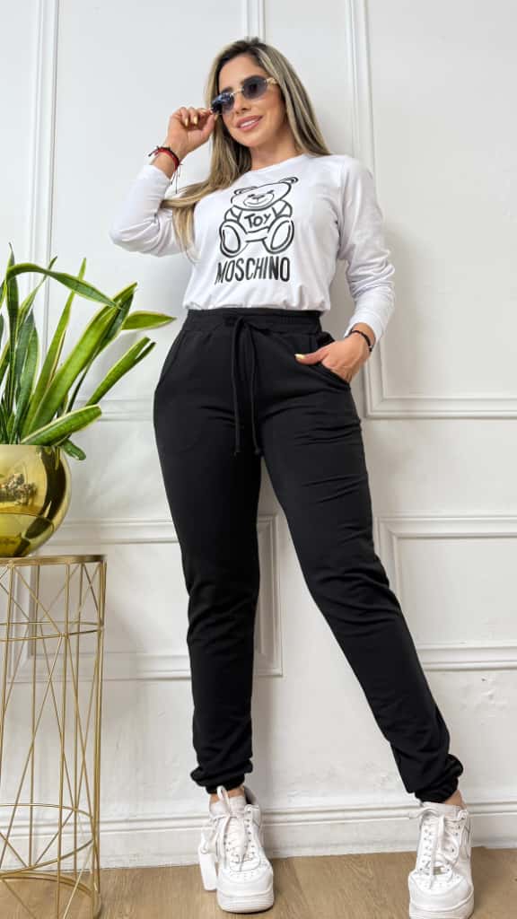 CONJUNTO 2 PIEZAS REF MOSCHINO