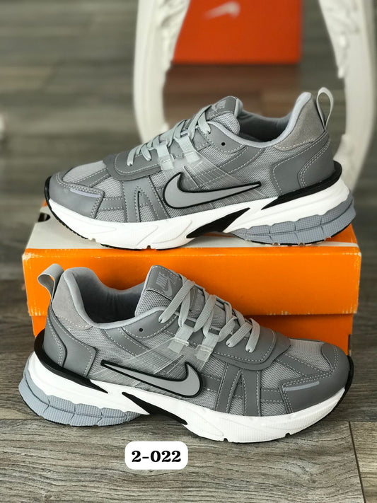 😱 EXCLUSIVO!! -  NIKE VOMERO UNISEX 🚀💥