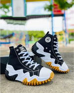 Cargar imagen en el visor de la galería, En Tendencia! - Tenis Bota Converse - Nuevos Diseños
